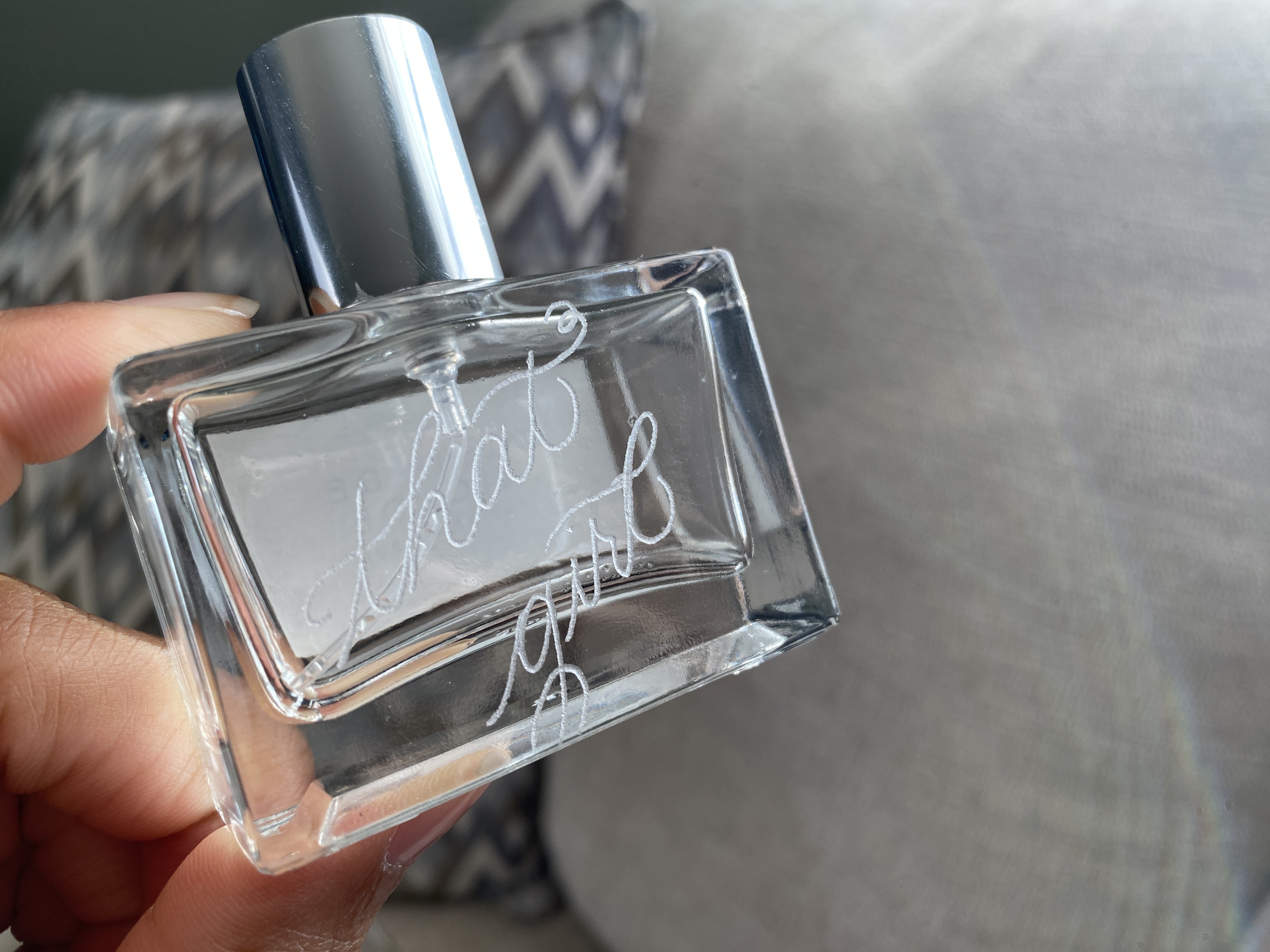 Engraved perfume